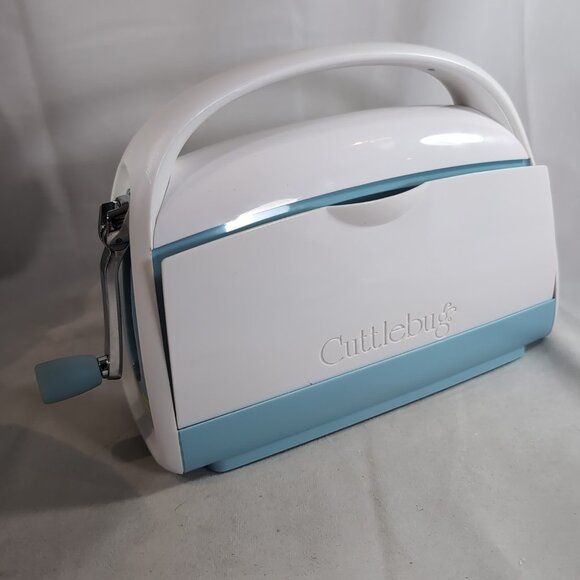 Cricut Cuttlebug Die Cutting Embosing Machine Folding White Blue Crank Manual - Picture 6 of 14